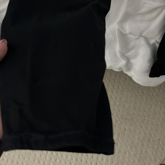 AMERICAN EAGLE NEXT LEVEL STRETCH Skinny Jeans with Rips - Picture 12 of 12